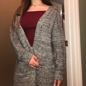 Knitted cardigan